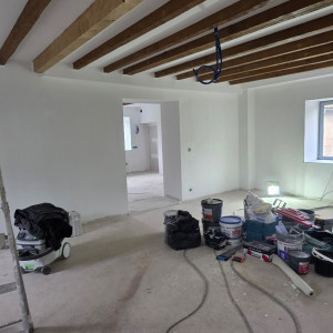 Rénovation plateau au Château de Tavernost à Francheleins
