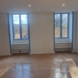 Rénovation d'une ancienne école à Lissieux (69)