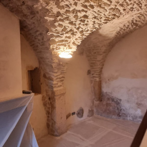 Rénovation à Bagnols : élégance retrouvée