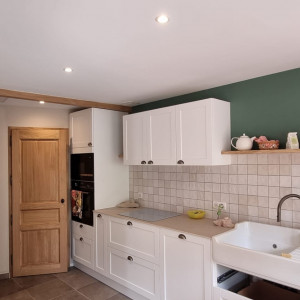 Rénovation à Bagnols : élégance retrouvée