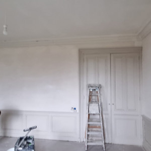 Rénovation à Bagnols : élégance retrouvée