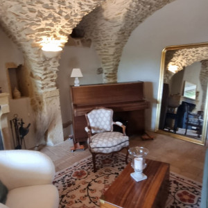 Rénovation à Bagnols : élégance retrouvée