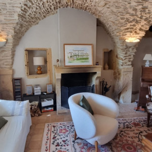 Rénovation à Bagnols : élégance retrouvée