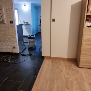 Rénovation cuisine, hall d'entrée à Saint-Etienne-des-Ouillières (69)