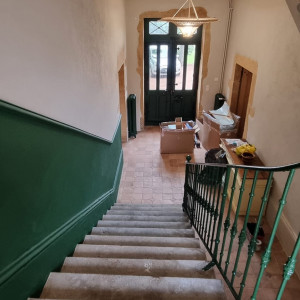 Rénovation à Bagnols : élégance retrouvée