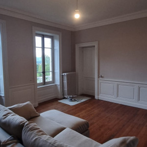 Rénovation à Bagnols : élégance retrouvée