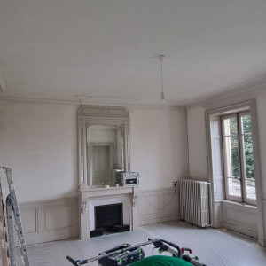 Rénovation à Bagnols : élégance retrouvée