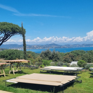 Peinture petit pavillon à Airelles Saint-Tropez, Château de la Messardière