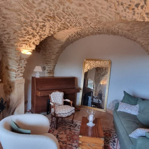 Rénovation à Bagnols : élégance retrouvée