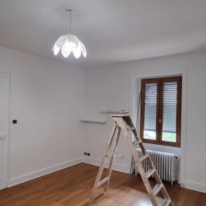 Rénovation d'une chambre bien abîmée à Charnay