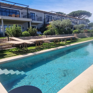 Peinture petit pavillon à Airelles Saint-Tropez, Château de la Messardière