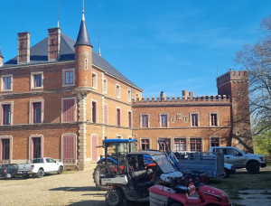 Rénovation plateau au Château de Tavernost à Francheleins